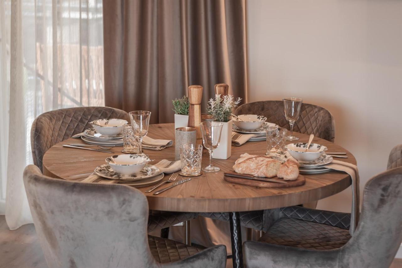 Sea View Super Romantic Apartment 아테네 외부 사진